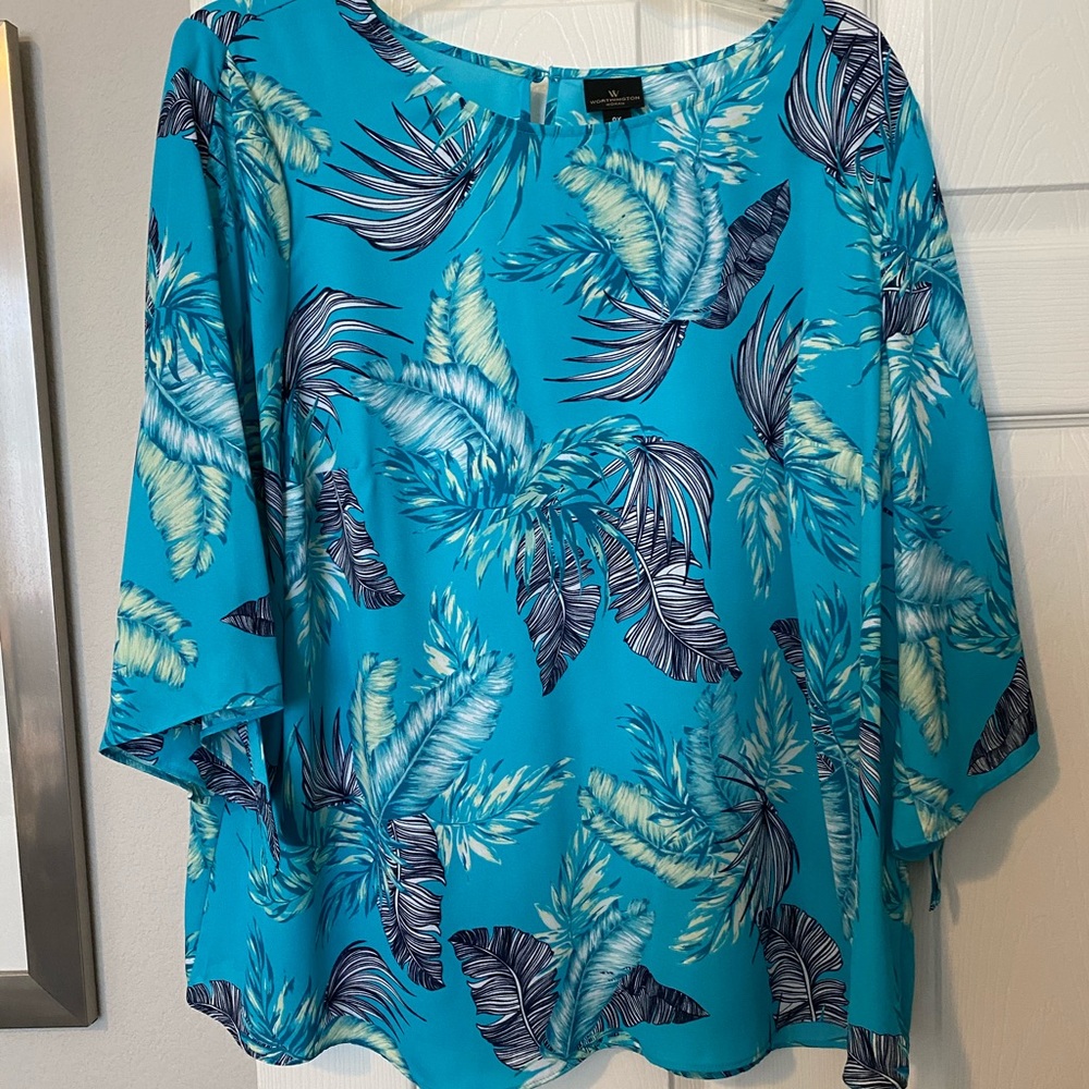 Beautiful Worthington blouse size 0X